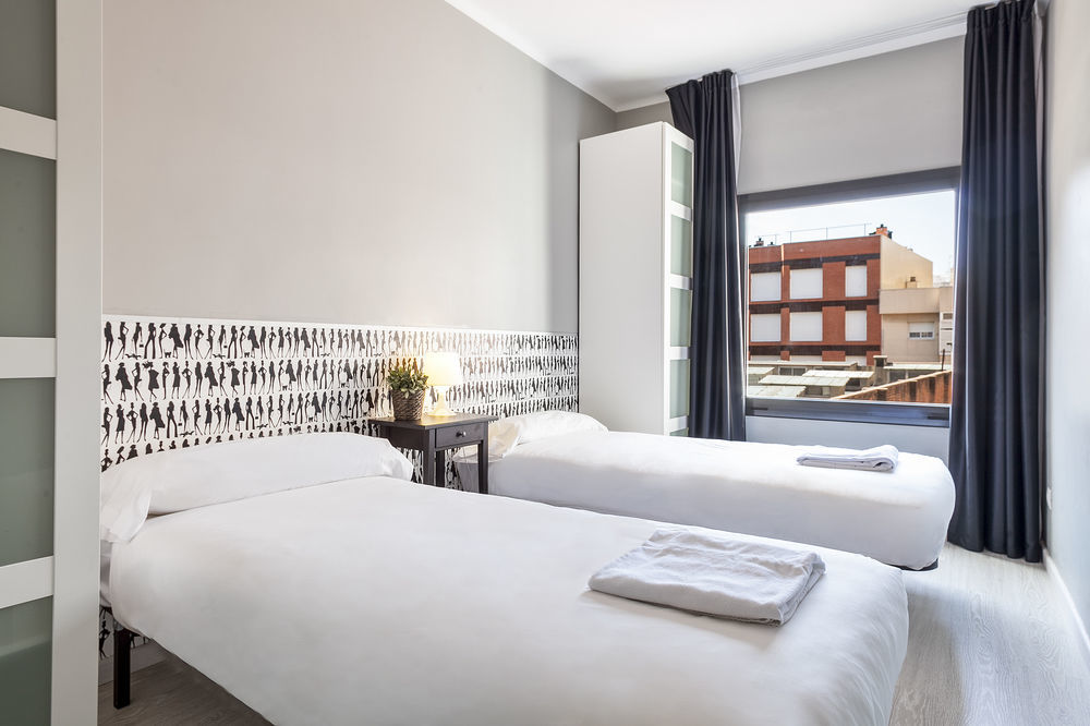 Dingdong Fira Apartments Barcelona Exterior foto