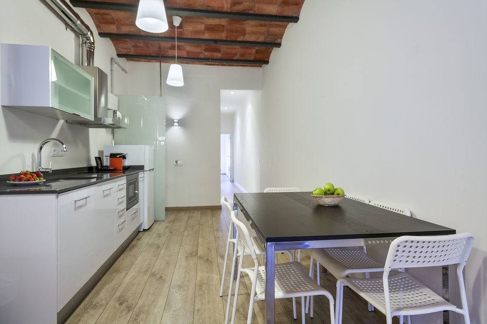 Dingdong Fira Apartments Barcelona Exterior foto