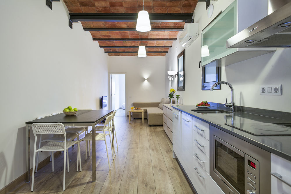 Dingdong Fira Apartments Barcelona Exterior foto